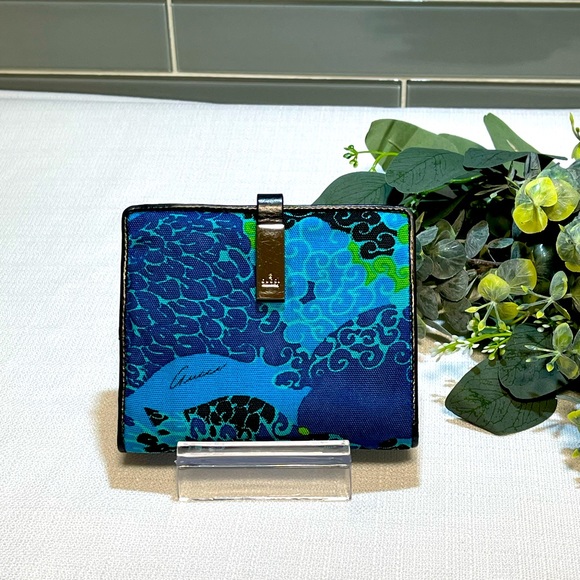 Gucci Handbags - EUC Rare Gucci Jackie Bi-fold Wallet